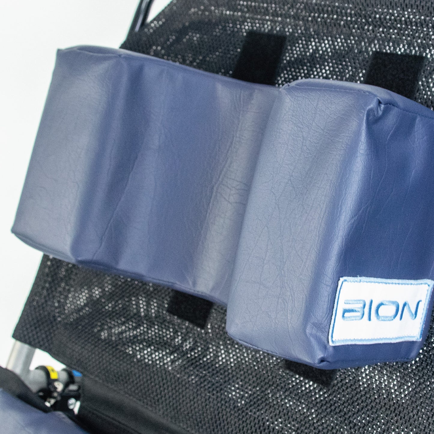 Bion | 00910 - Bion Detac Recliner Wheelchair