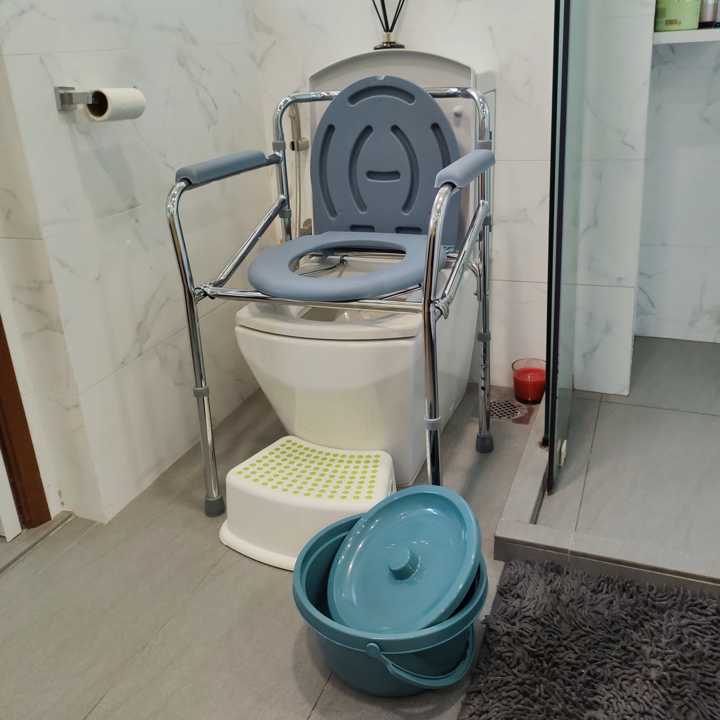 ViN Z01 | Commode Shower Chair - Foldable + Adjustable Height + Stationery + Anti Rust